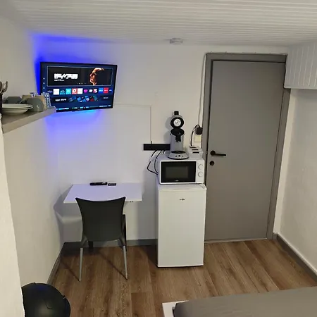 Rum i privatbostad Equipee Pour 2p